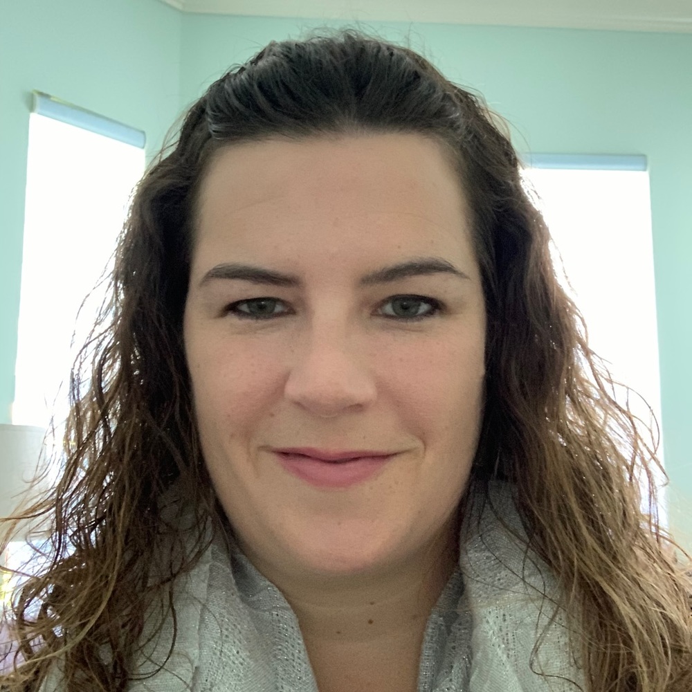 Meet your Posher, Suzanne